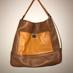 Coach shoulder bag